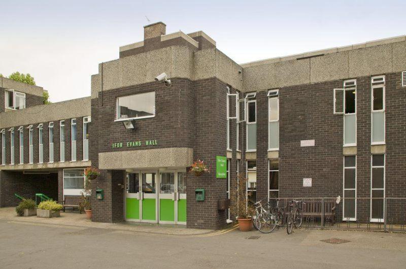 Ifor Evans Hall, Camden Londra Dış mekan fotoğraf